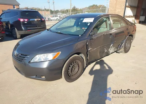 2007 Toyota Camry Le z USA, uszkodzony, nr VIN 4T1BE46K07U713828